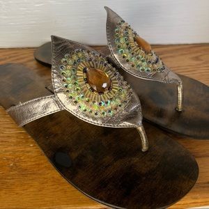 Beaded sandal 🦚
